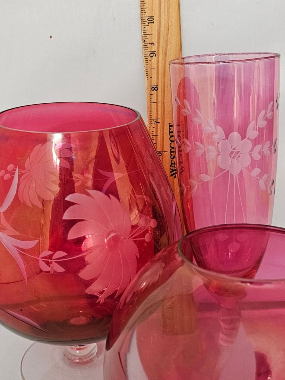 3 Cranberry Etched Floral Vase Glass vintage romantic showers weddings centerpie - Picture 3 of 11